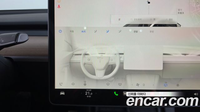 Tesla Model Y RWD 2024 — фото 15