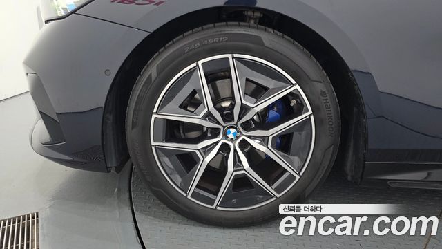 BMW 5 Series (G60) 520i M Sport 2024 — фото 5