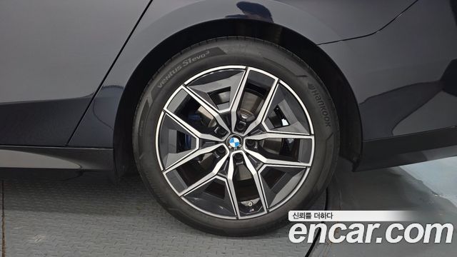 BMW 5 Series (G60) 520i M Sport 2024 — фото 21