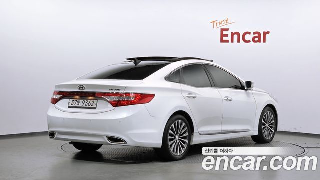 Hyundai Grandeur (HG) LPG HG300 Executive 2012 — фото 2