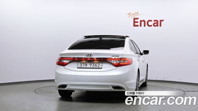 Hyundai Grandeur (HG) LPG HG300 Executive 2012 — фото 4