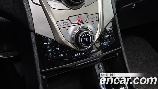 Hyundai Grandeur (HG) LPG HG300 Executive 2012 — фото 22