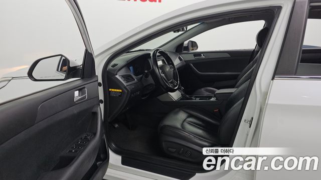 Hyundai Sonata (LF) LPI Premium 2015 — фото 10