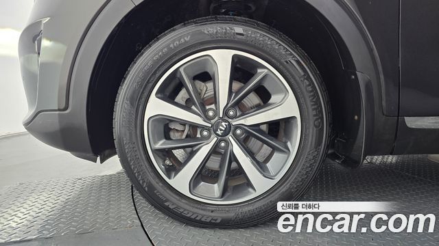 Kia Sorento Diesel 2.0 2WD Noblesse 2019 — фото 5