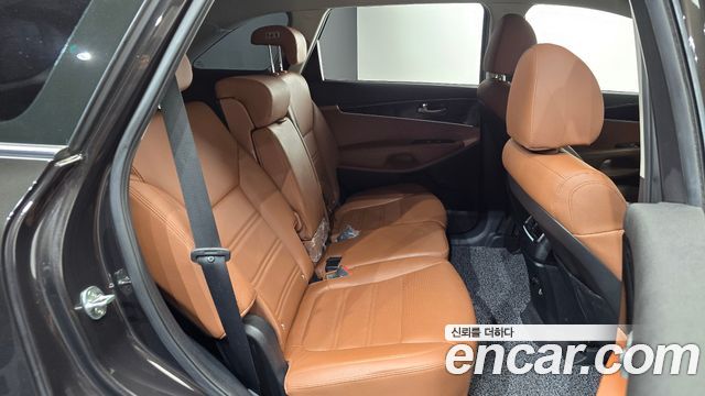 Kia Sorento Diesel 2.0 2WD Noblesse 2019 — фото 11