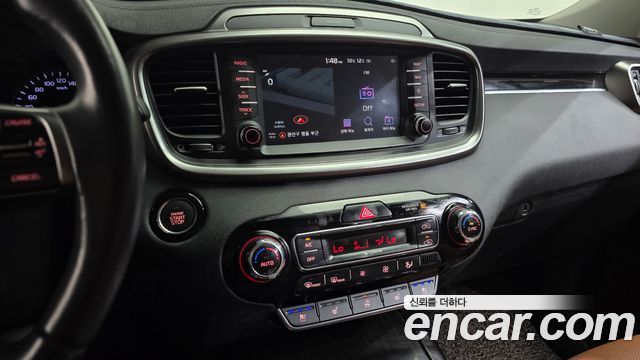 Kia Sorento Diesel 2.0 2WD Noblesse 2019 — фото 12
