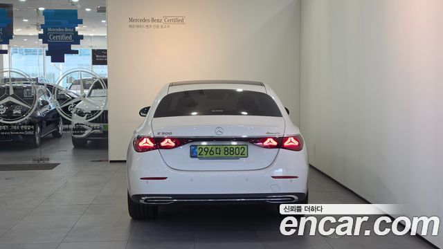 Mercedes-Benz E-Class (W214) E300 4MATIC Exclusive 2026 — фото 24