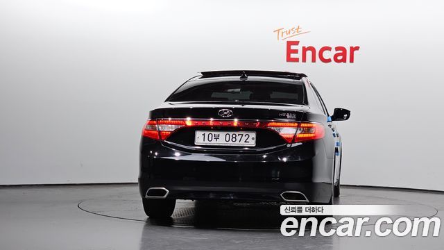 Hyundai Grandeur (HG) HG220 Diesel Modern Collection 2017 — фото 4