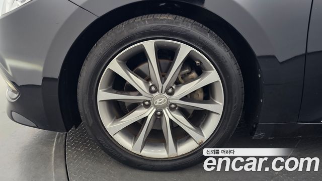 Hyundai Grandeur (HG) HG220 Diesel Modern Collection 2017 — фото 5