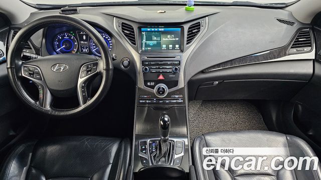 Hyundai Grandeur (HG) HG220 Diesel Modern Collection 2017 — фото 7