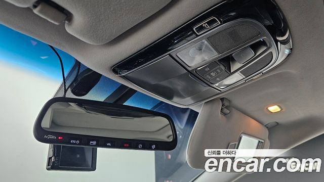 Hyundai Grandeur (HG) HG220 Diesel Modern Collection 2017 — фото 17