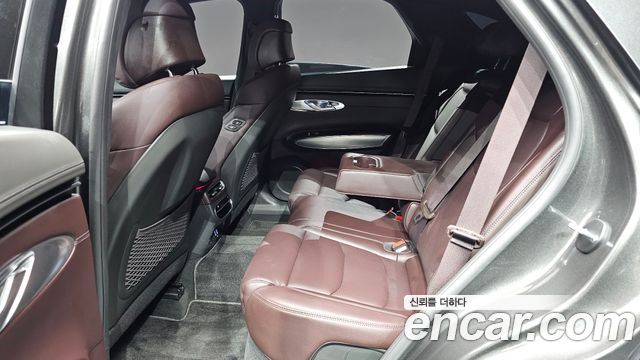 Genesis GV70 2.5T Gasoline 2WD 2023 — фото 12