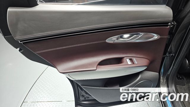 Genesis GV70 2.5T Gasoline 2WD 2023 — фото 25