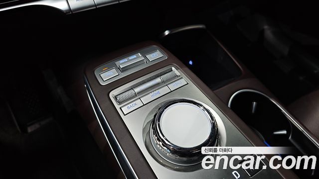Genesis GV70 2.5T Gasoline 2WD 2023 — фото 30
