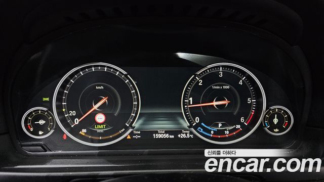 BMW 5 Series (F10) 520d Luxury Plus 2016 — фото 8