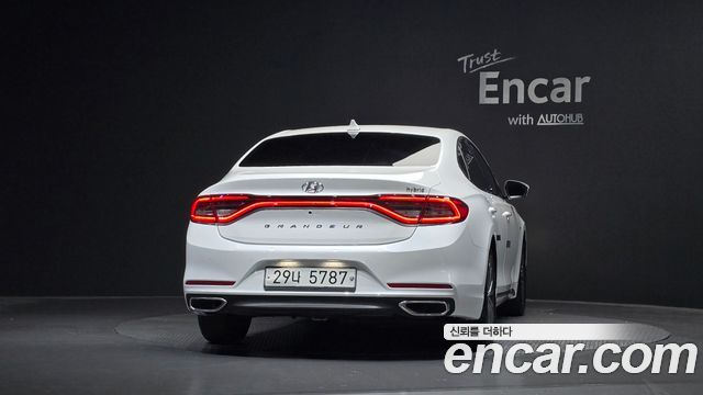 Hyundai Grandeur Hybrid (IG) Exclusive Special 2019 — фото 4