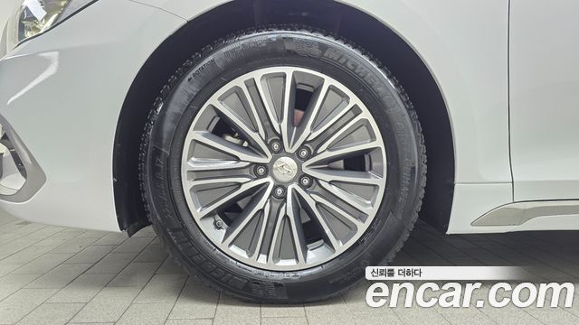 Hyundai Grandeur Hybrid (IG) Exclusive Special 2019 — фото 5