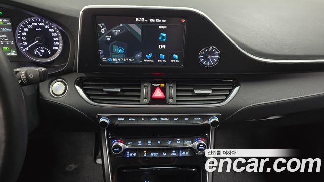 Hyundai Grandeur Hybrid (IG) Exclusive Special 2019 — фото 13