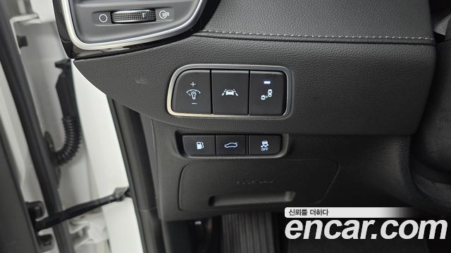 Hyundai Grandeur Hybrid (IG) Exclusive Special 2019 — фото 19