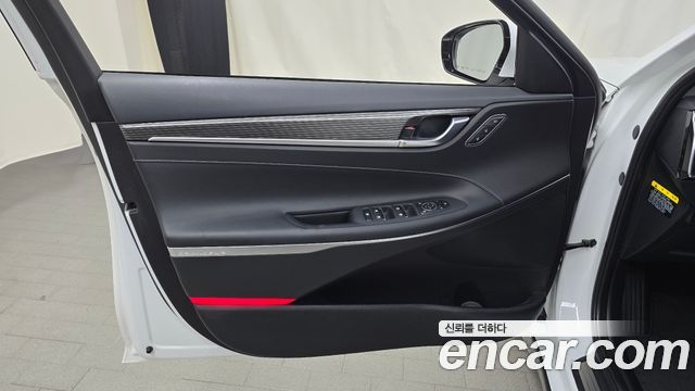 Hyundai Grandeur Hybrid (IG) Exclusive Special 2019 — фото 24