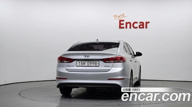 Hyundai Avante (AD) 1.6 e-VGT SMART 2016 — фото 4