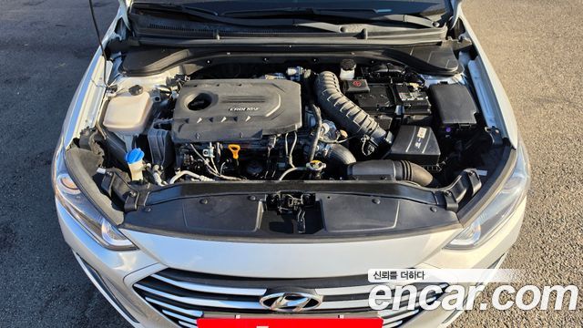 Hyundai Avante (AD) 1.6 e-VGT SMART 2016 — фото 6