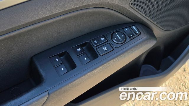 Hyundai Avante (AD) 1.6 e-VGT SMART 2016 — фото 17