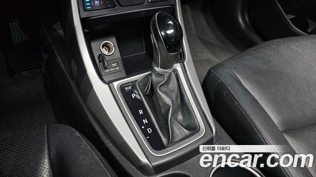 Hyundai Avante 1.6 GDi Modern Standard 2014 — фото 9