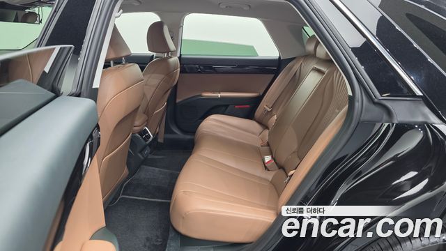 Hyundai Grandeur (GN7) 2,5 Gasoline 2WD Exclusive 2023 — фото 11