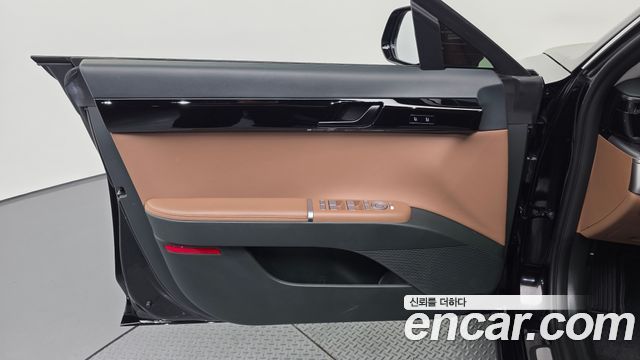 Hyundai Grandeur (GN7) 2,5 Gasoline 2WD Exclusive 2023 — фото 24