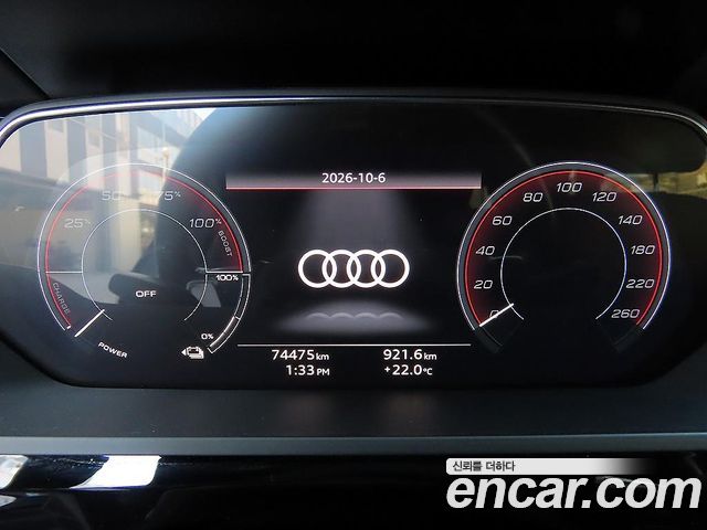 Audi e-tron 55 Quattro 2021 — фото 9