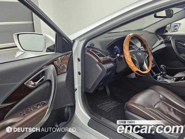Hyundai Grandeur (HG) HG300 Noble 2011 — фото 15