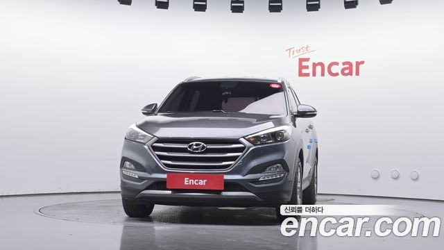 Hyundai Tucson Diesel 2.0 2WD Modern 2016 — фото 3