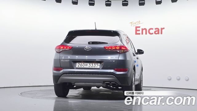 Hyundai Tucson Diesel 2.0 2WD Modern 2016 — фото 4