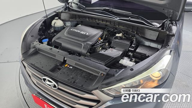Hyundai Tucson Diesel 2.0 2WD Modern 2016 — фото 6