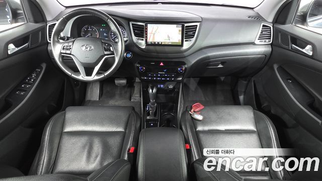 Hyundai Tucson Diesel 2.0 2WD Modern 2016 — фото 7