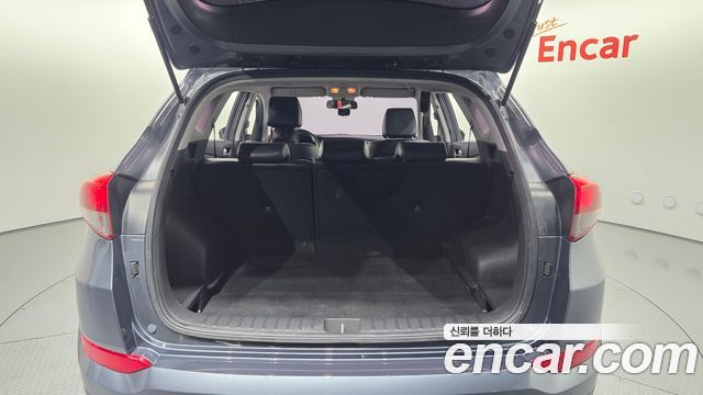 Hyundai Tucson Diesel 2.0 2WD Modern 2016 — фото 17
