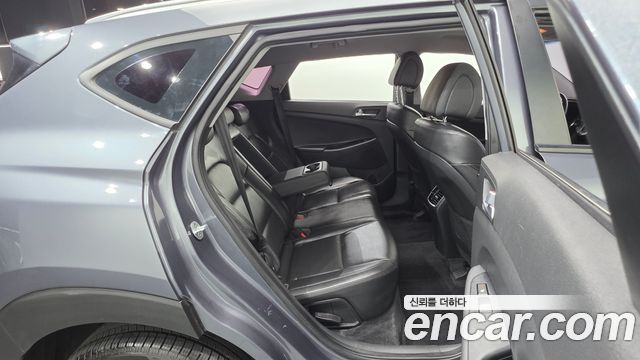 Hyundai Tucson Diesel 2.0 2WD Modern 2016 — фото 18