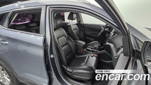 Hyundai Tucson Diesel 2.0 2WD Modern 2016 — фото 26
