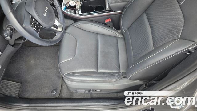 Kia Niro EV Noblesse 2022 — фото 16