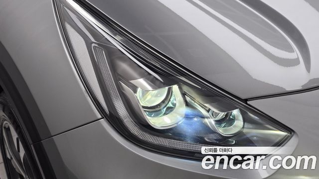Kia Niro EV Noblesse 2022 — фото 22