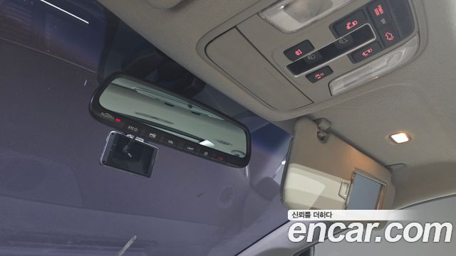 Kia Carnival 9-seater Noblesse 2016 — фото 27
