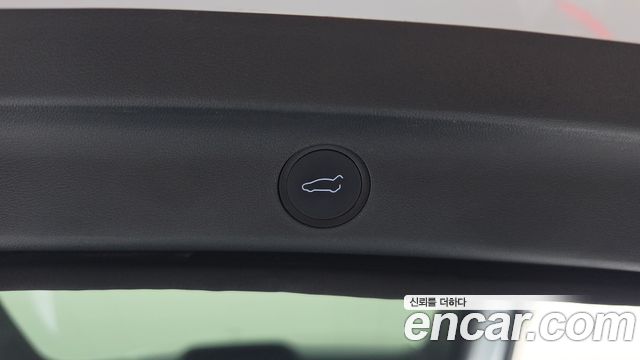 Tesla Model Y Long Range AWD 2022 — фото 16