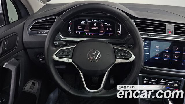 Volkswagen Tiguan (II) 2.0 TDI Prestige 2022 — фото 13
