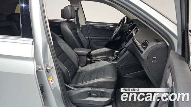 Volkswagen Tiguan (II) 2.0 TDI Prestige 2022 — фото 26
