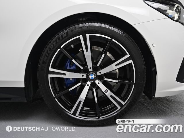 BMW 5 Series (G60) 530i xDrive M Sport 2026 — фото 5