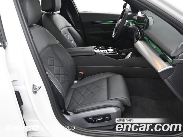 BMW 5 Series (G60) 530i xDrive M Sport 2026 — фото 10