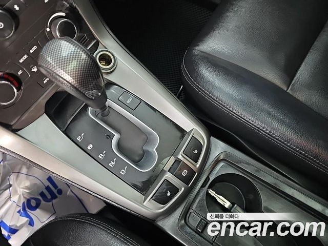 Chevrolet Captiva 2WD LT 2012 — фото 8
