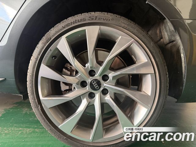 Audi A4 (B9) 45 TFSI Quattro Premium 2023 — фото 24