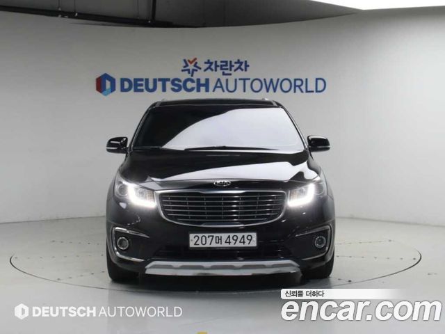Kia Carnival 9-seater Prestige 2017 — фото 3